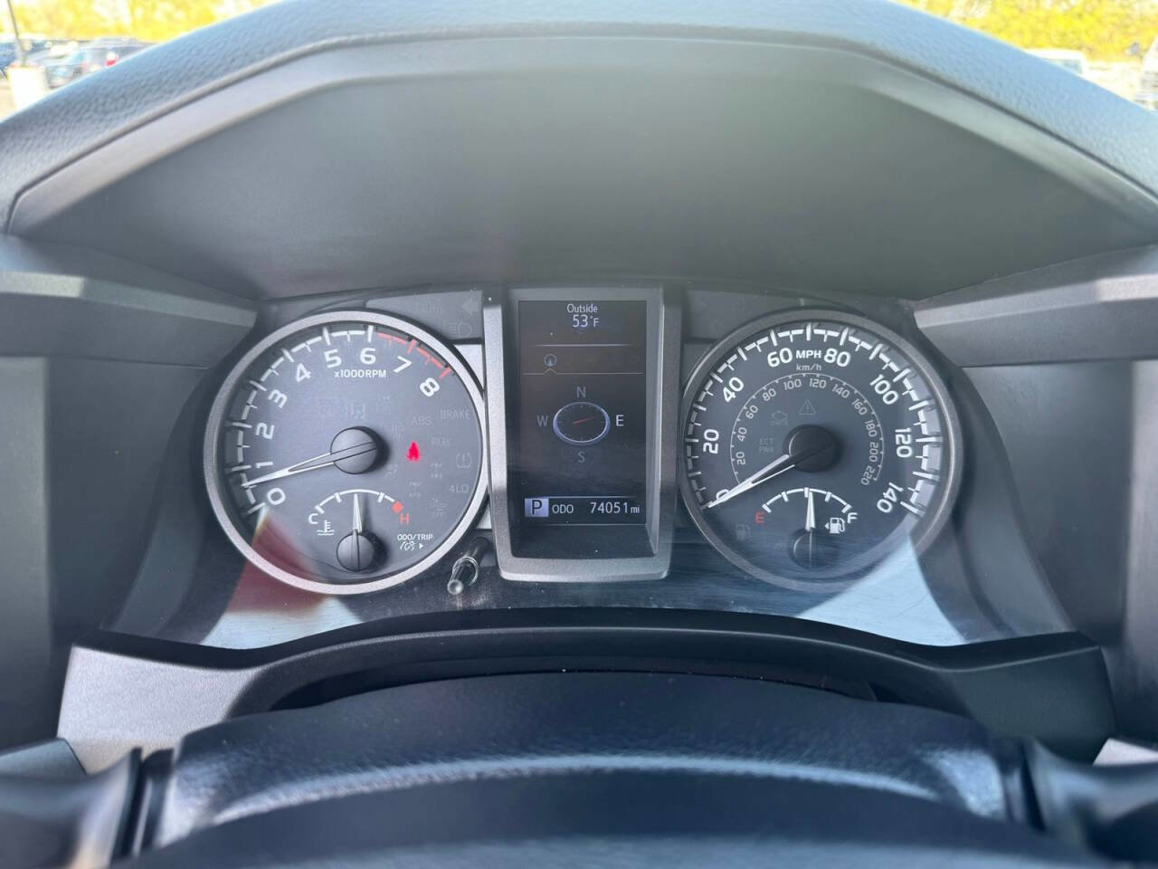 Used 2019 Toyota Tacoma TRD Off-Road AWD/4WD image 18