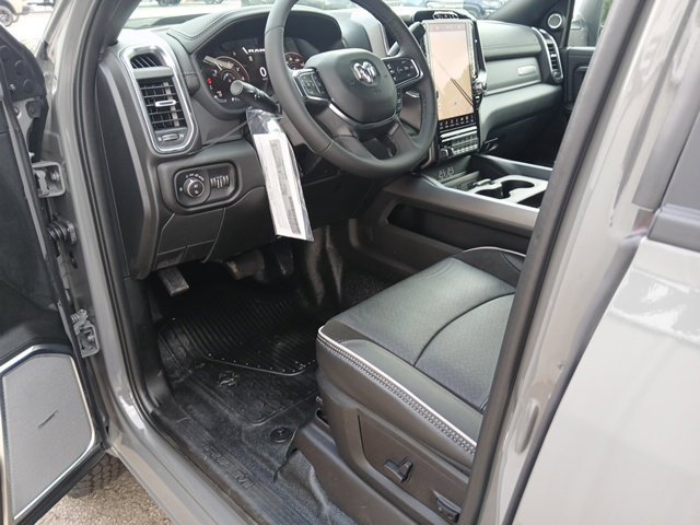 New 2027 RAM 3500 Big Horn w/ Laramie Trim Package AWD/4WD image 50