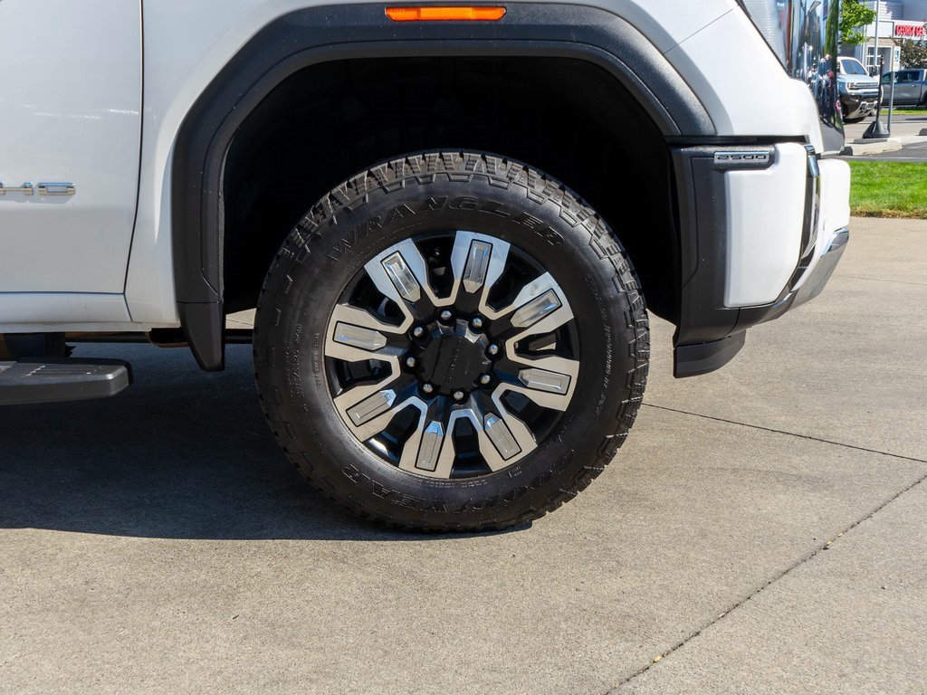 New 2025 GMC Sierra 2500 Denali w/ Denali Reserve Package image 40