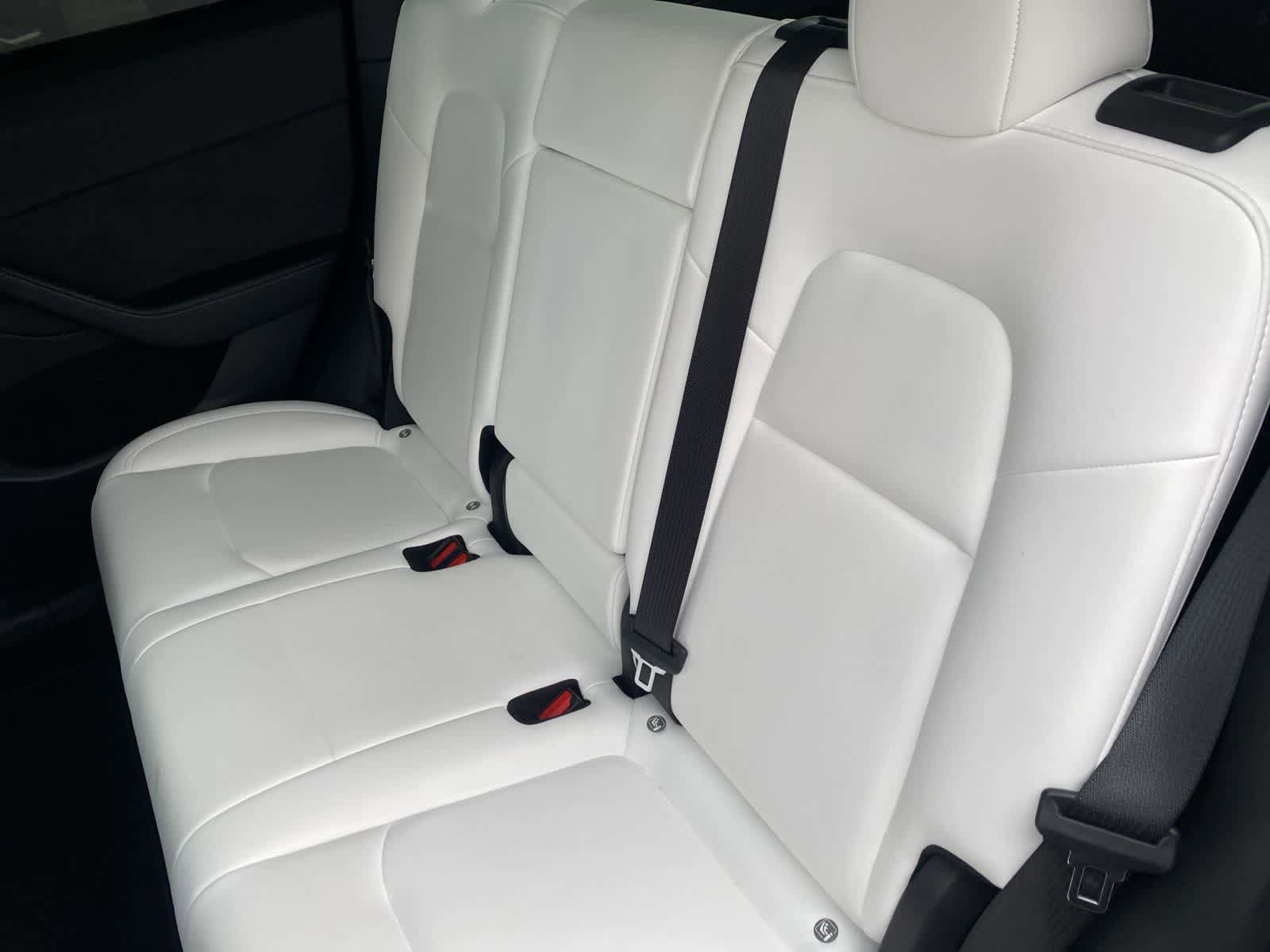 Used 2022 Tesla Model Y Performance image 12