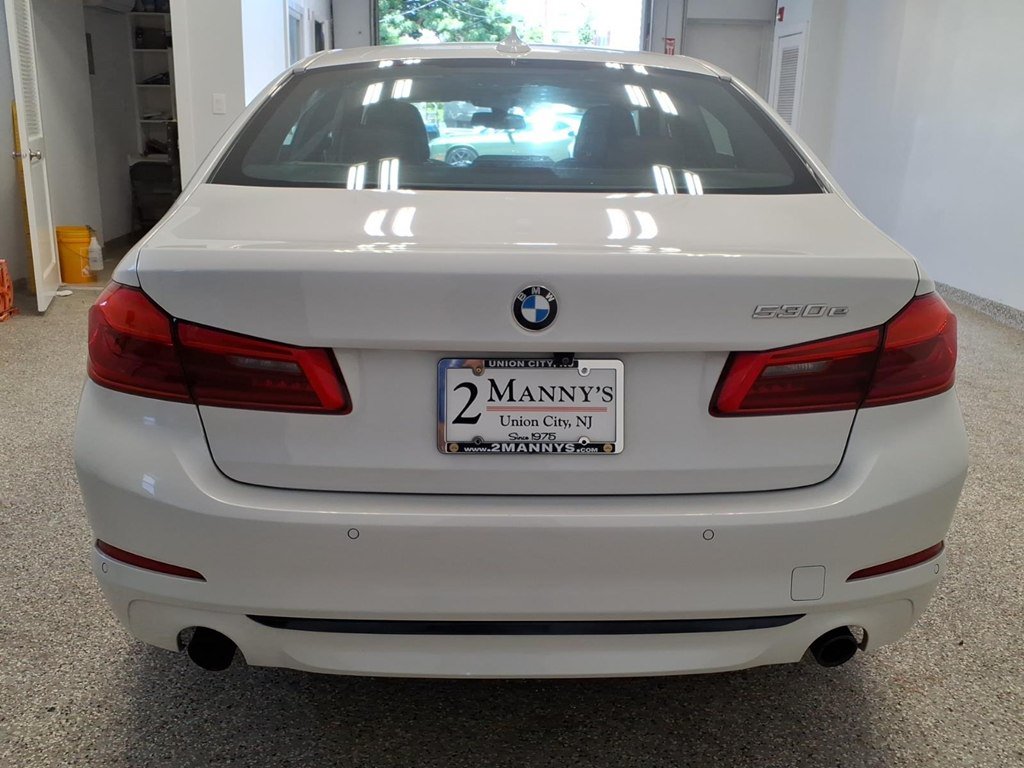 Used 2019 BMW 530e xDrive w/ Executive Package AWD/4WD image 5