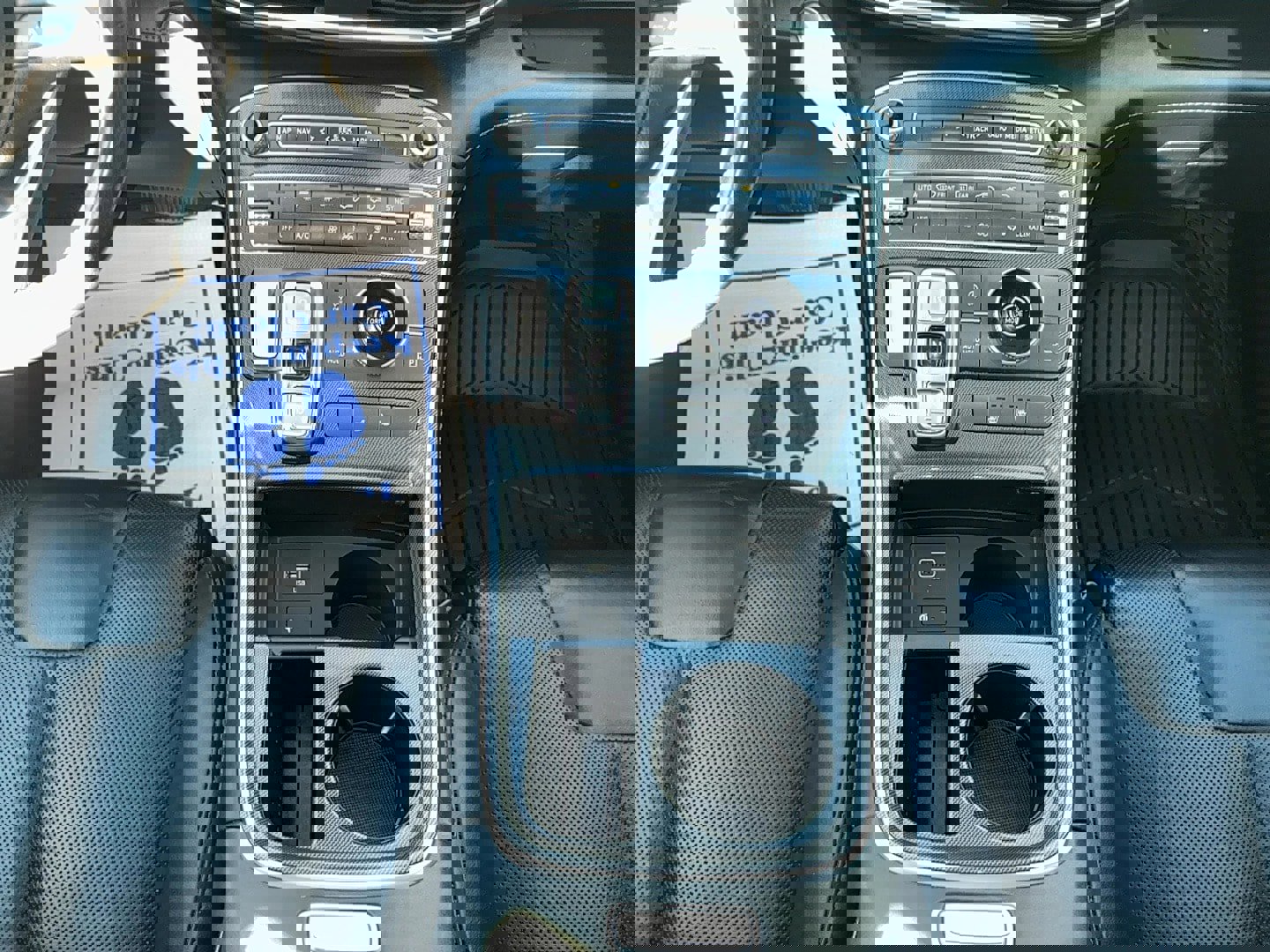 Used 2021 Hyundai Santa Fe SEL w/ Convenience + Premium Package image 16