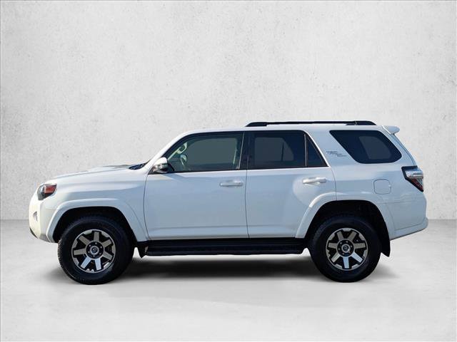 Used 2022 Toyota 4Runner TRD Off-Road Premium AWD/4WD image 9