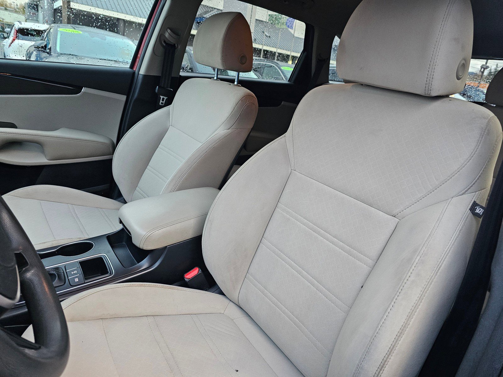 Used 2020 Kia Sorento LX image 26