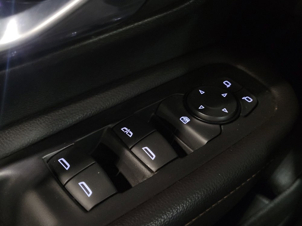 Used 2019 GMC Terrain SLE AWD/4WD image 27