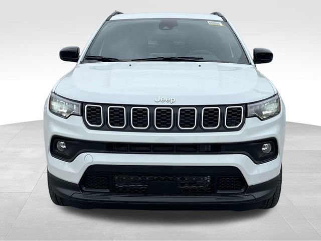 New 2026 Jeep Compass Latitude image 2
