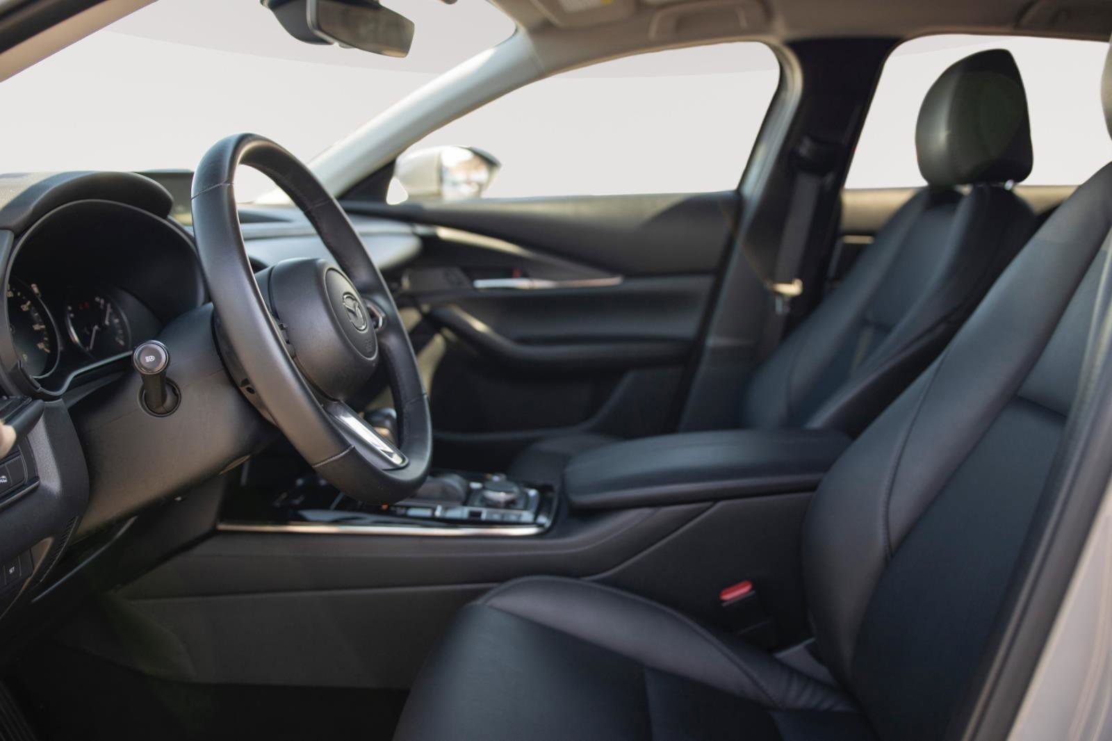 Used 2025 MAZDA CX-30 AWD 2.5 S w/ Preferred Package image 2