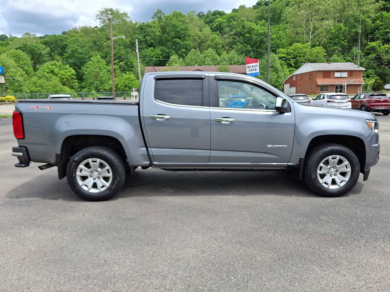 Used 2019 Chevrolet Colorado LT w/ Luxury Package, Chrome AWD/4WD image 7