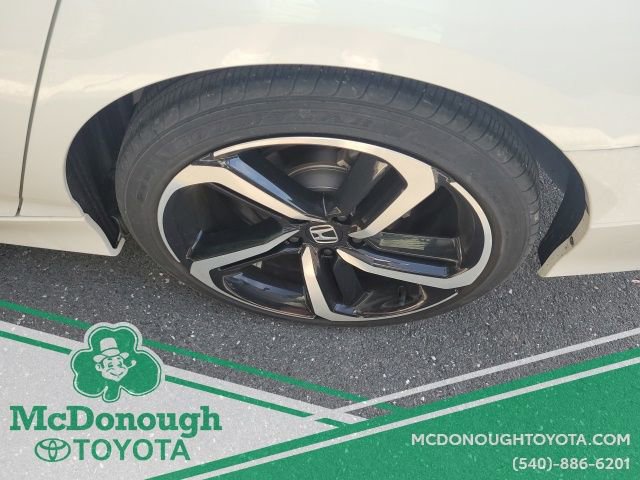 Used 2022 Honda Accord Sport image 9