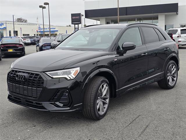 Used 2025 Audi Q3 2.0T Premium w/ Convenience Package image 4