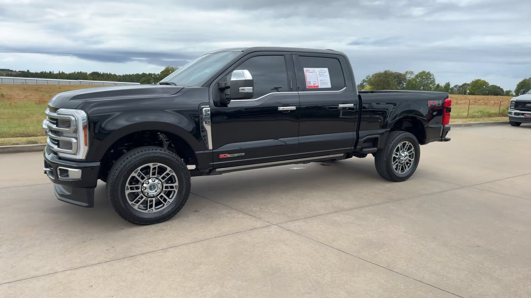 Used 2024 Ford F250 Limited w/ FX4 Off-Road Package AWD/4WD image 5