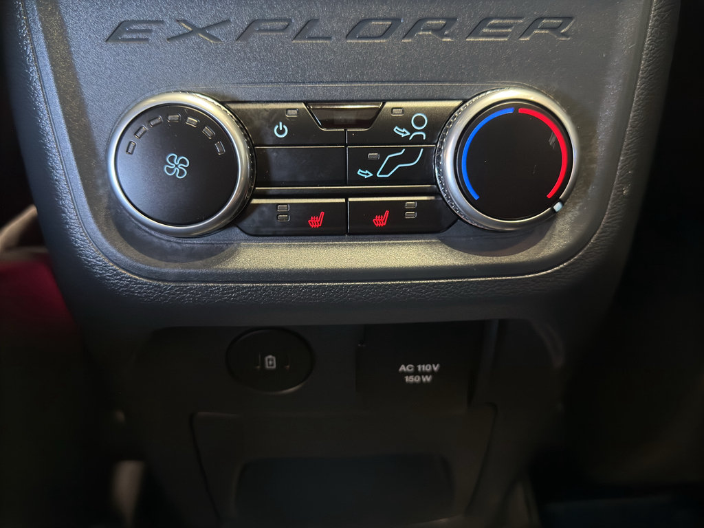 Used 2025 Ford Explorer ST AWD/4WD image 13