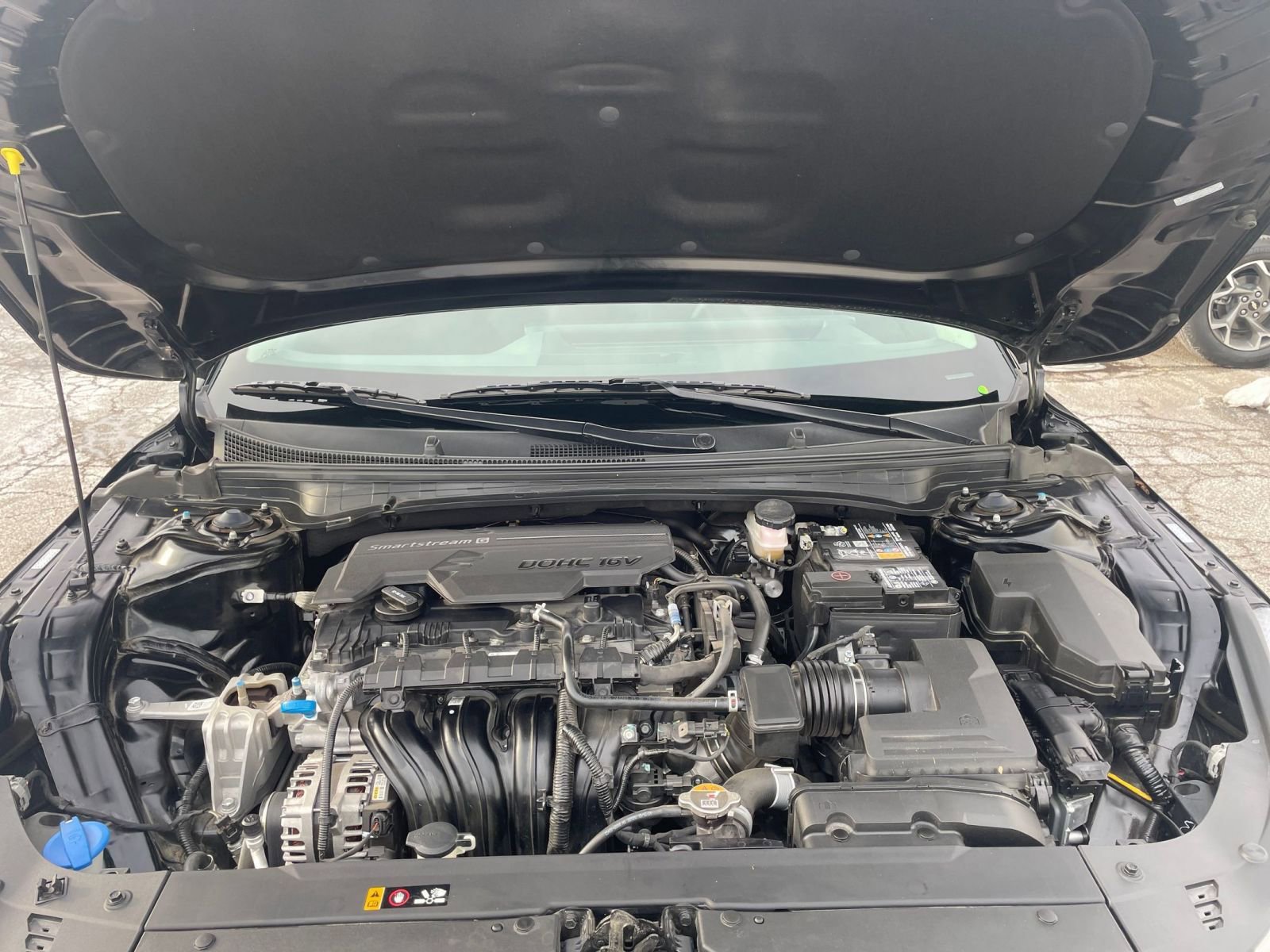 Used 2025 Kia K4 LXS image 32