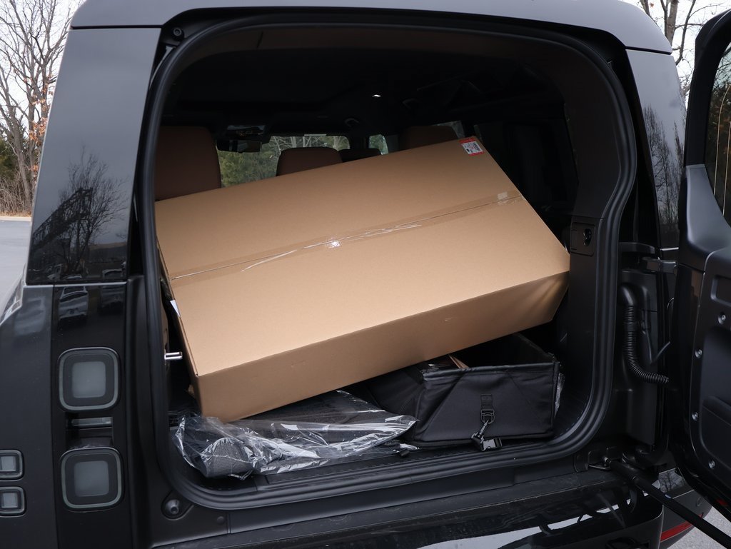 New 2026 Land Rover Defender 110 S AWD/4WD image 16