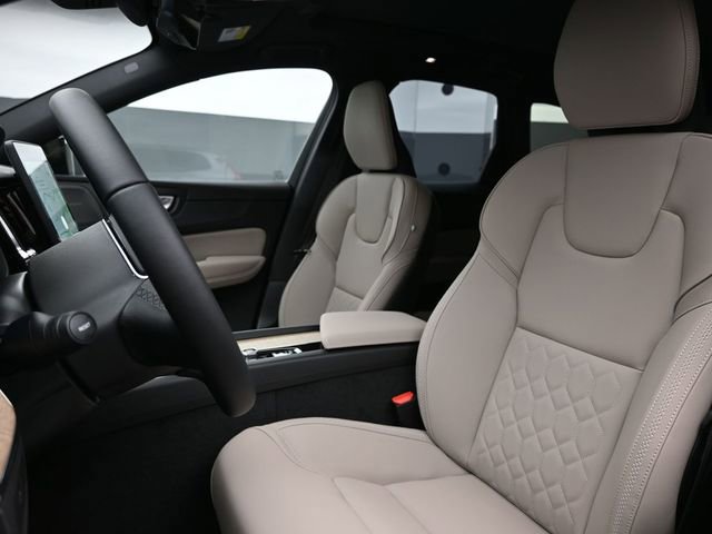 New 2026 Volvo XC60 B5 Plus w/ Protection Package Premier image 9