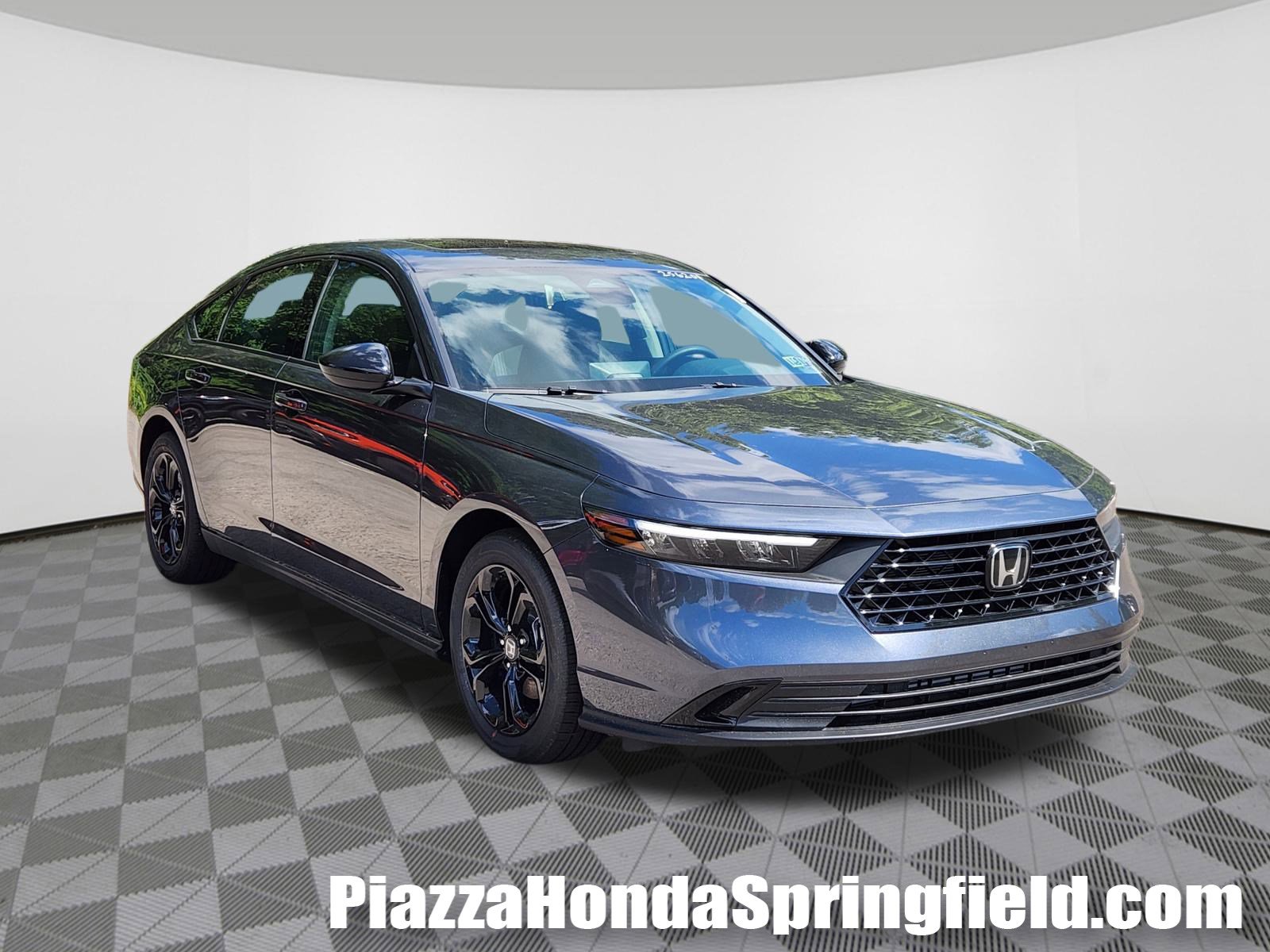 New 2025 Honda Accord SE