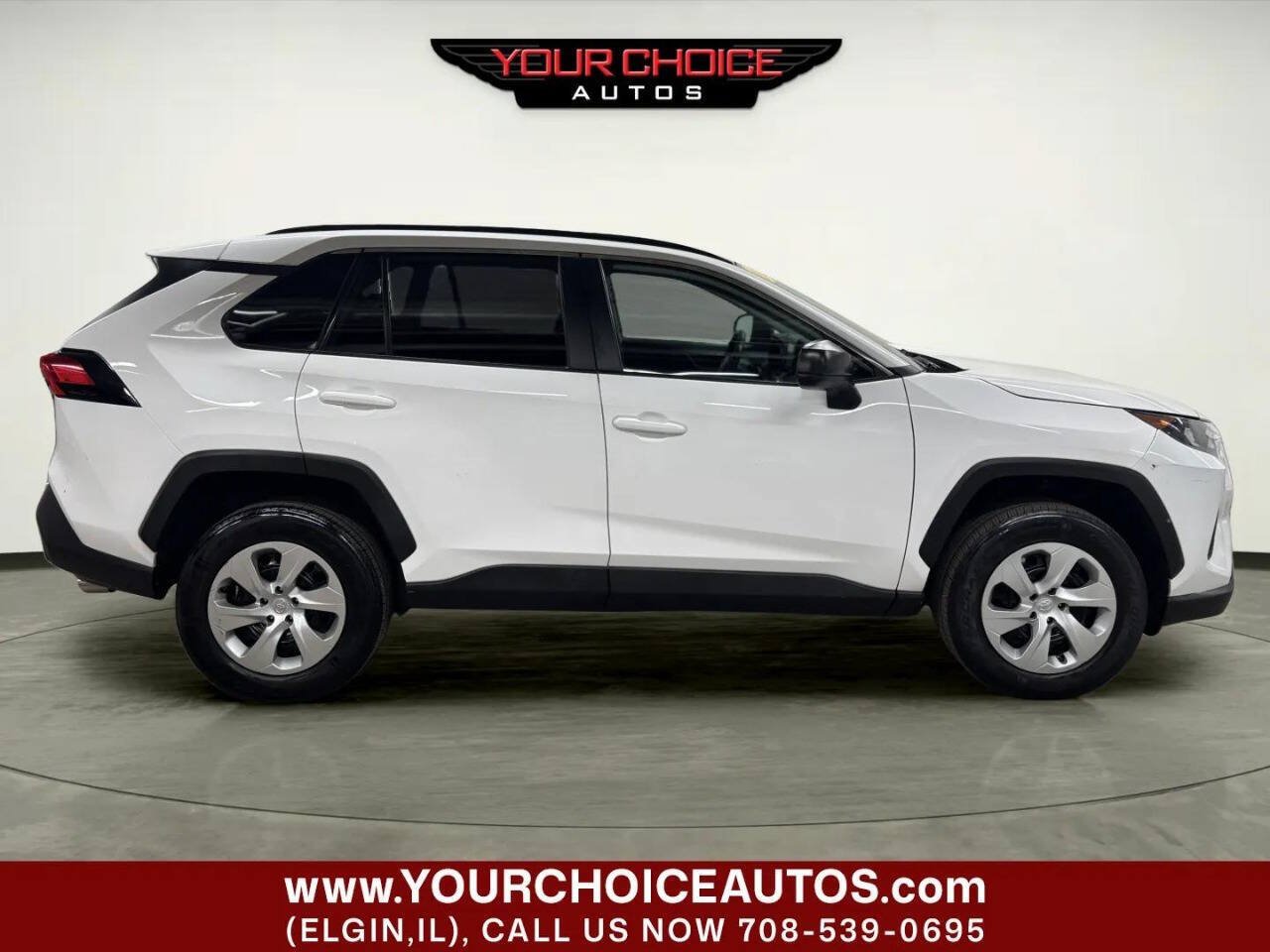 Used 2021 Toyota RAV4 LE FWD image 8