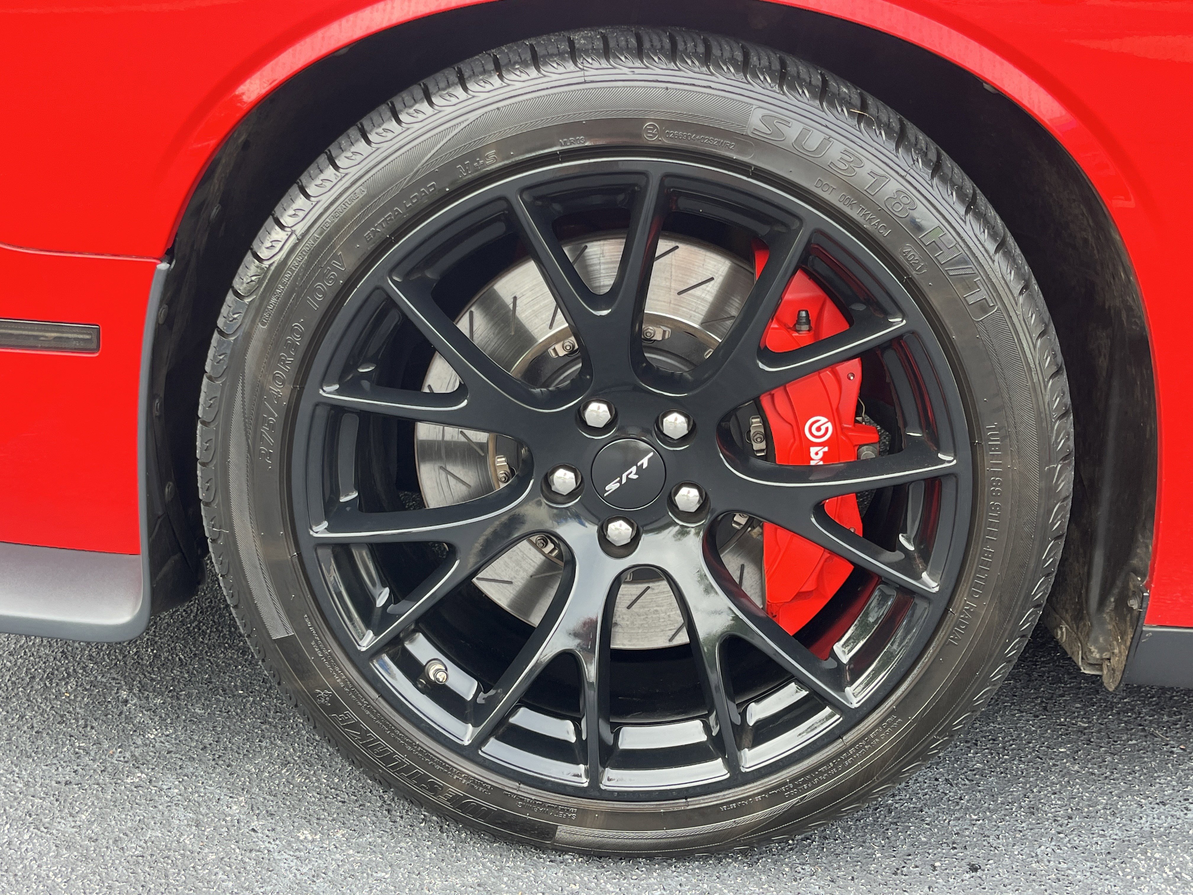 Used 2015 Dodge Challenger SRT Hellcat RWD image 24