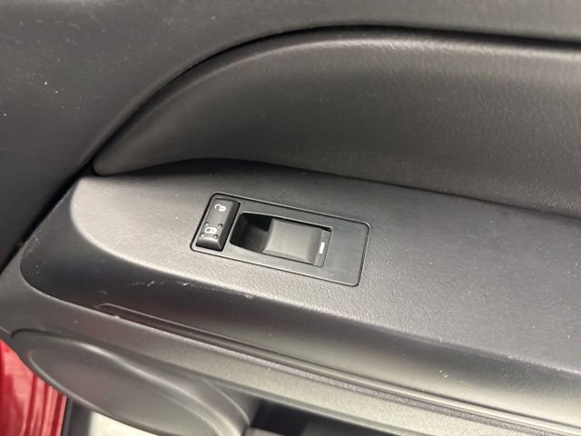 Used 2014 Jeep Patriot Latitude image 22