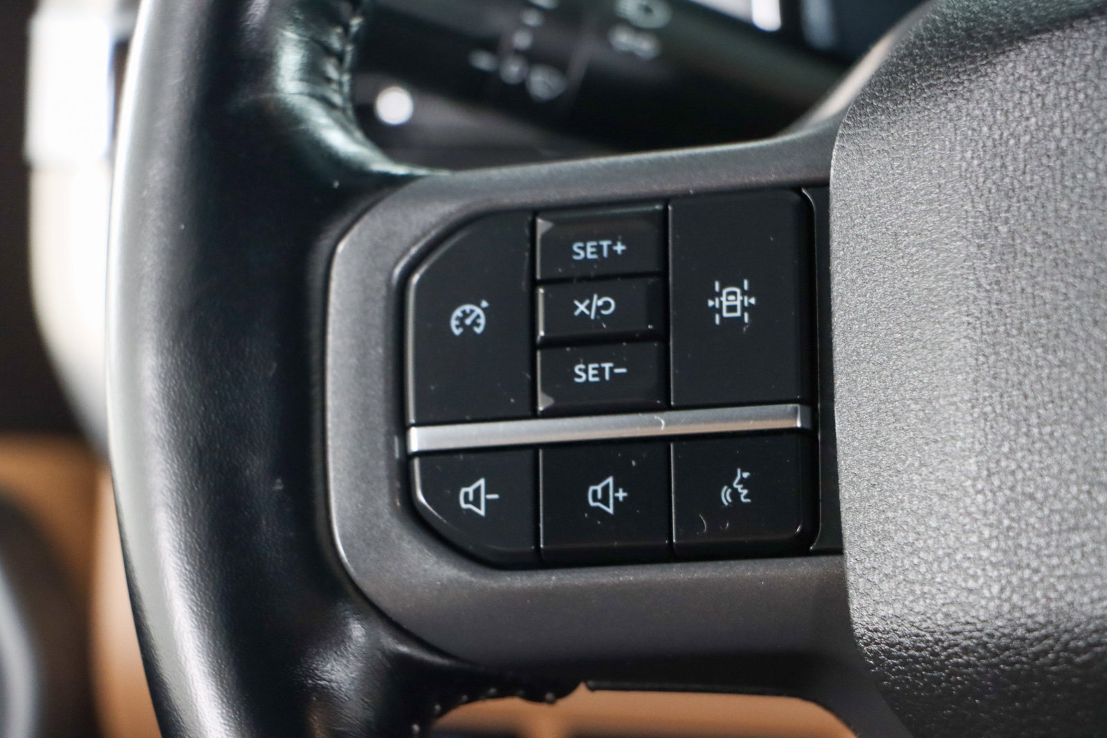 Used 2023 Ford F150 Lariat image 14