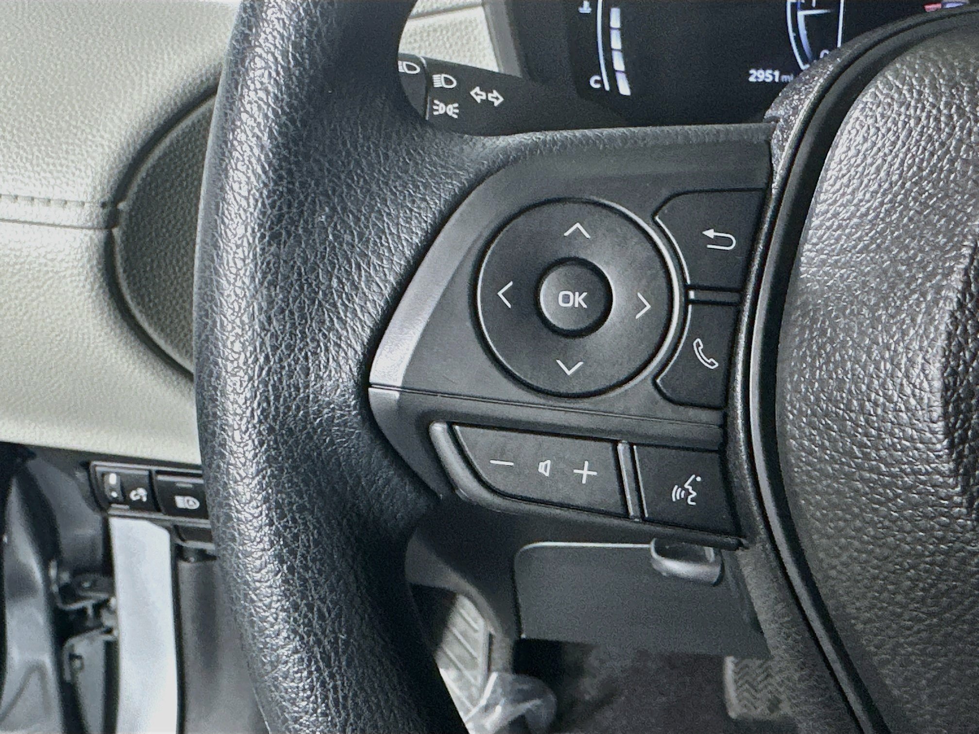 Certified 2026 Toyota Corolla Cross L FWD image 16