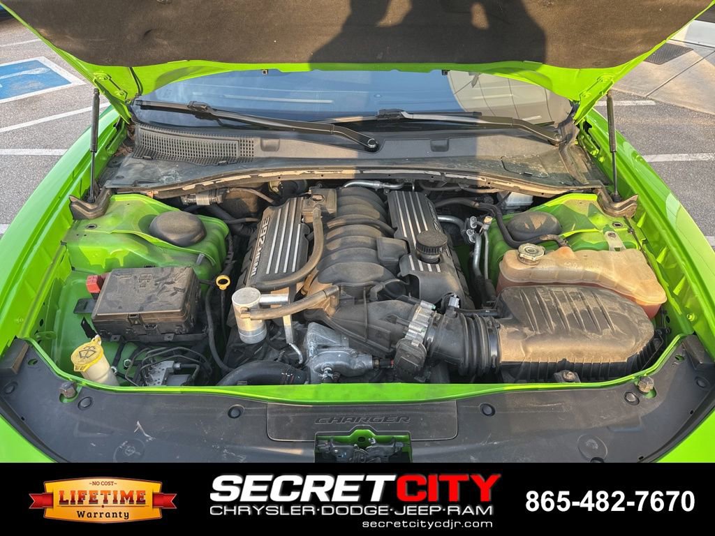 Used 2017 Dodge Charger SRT w/ Harman/Kardon Audio Group image 41