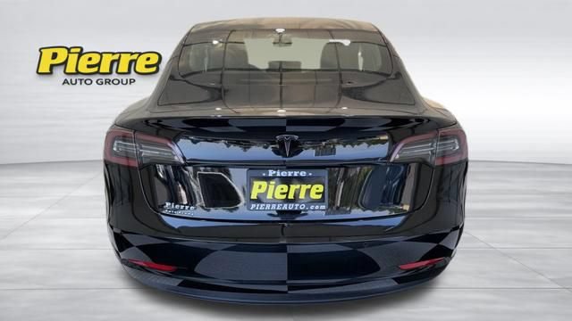 Used 2019 Tesla Model 3 Standard Range Plus RWD image 3