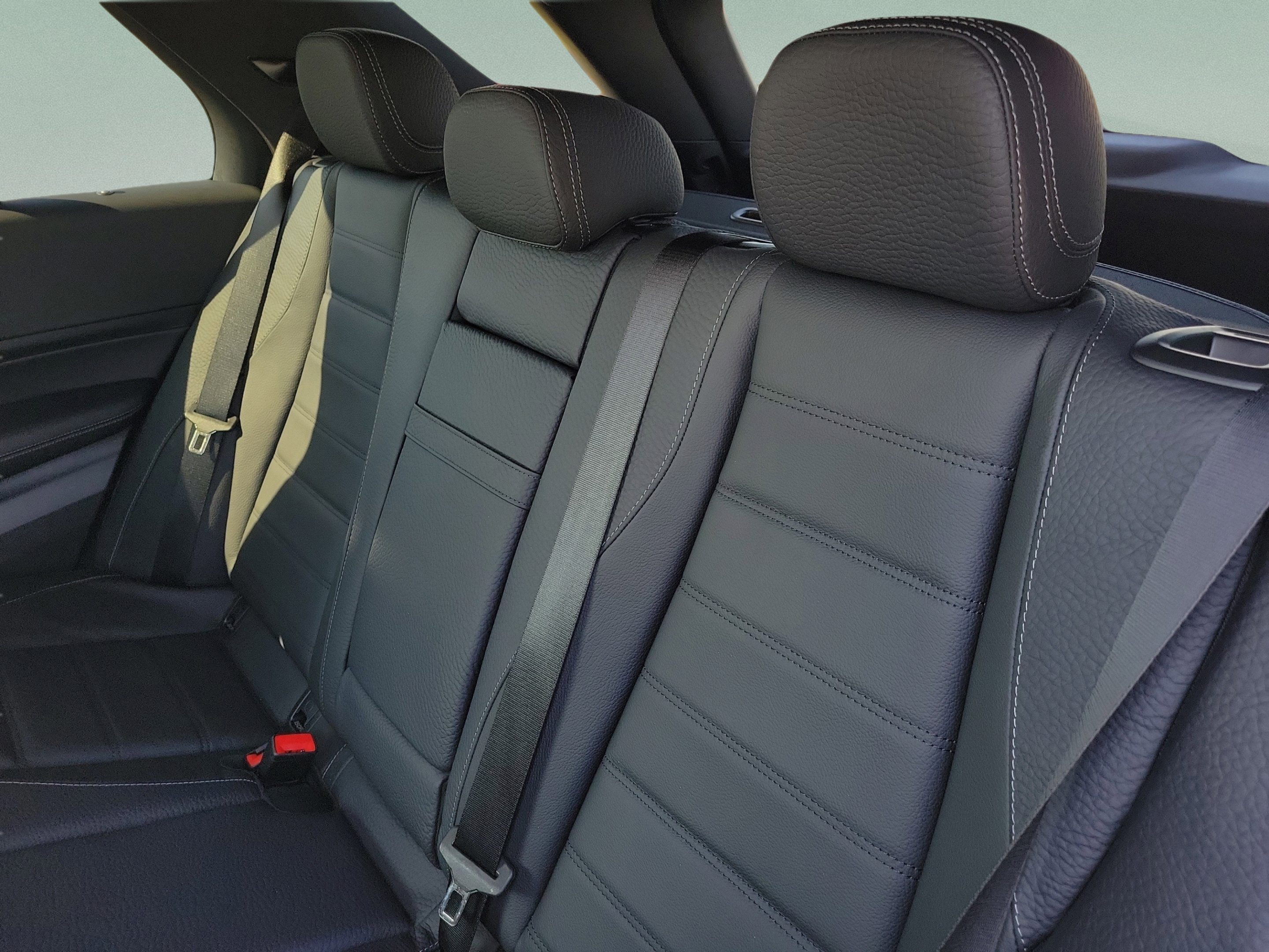 New 2026 Mercedes-Benz GLE 580 4MATIC image 9