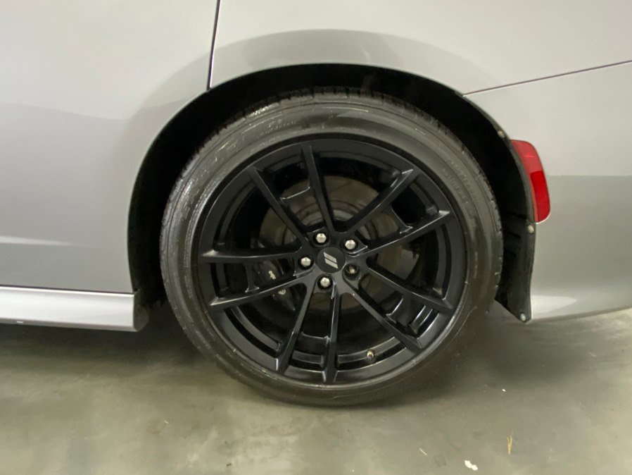 Used 2018 Dodge Charger R/T image 19