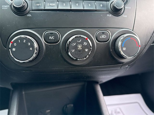 Used 2017 Kia Forte LX image 17