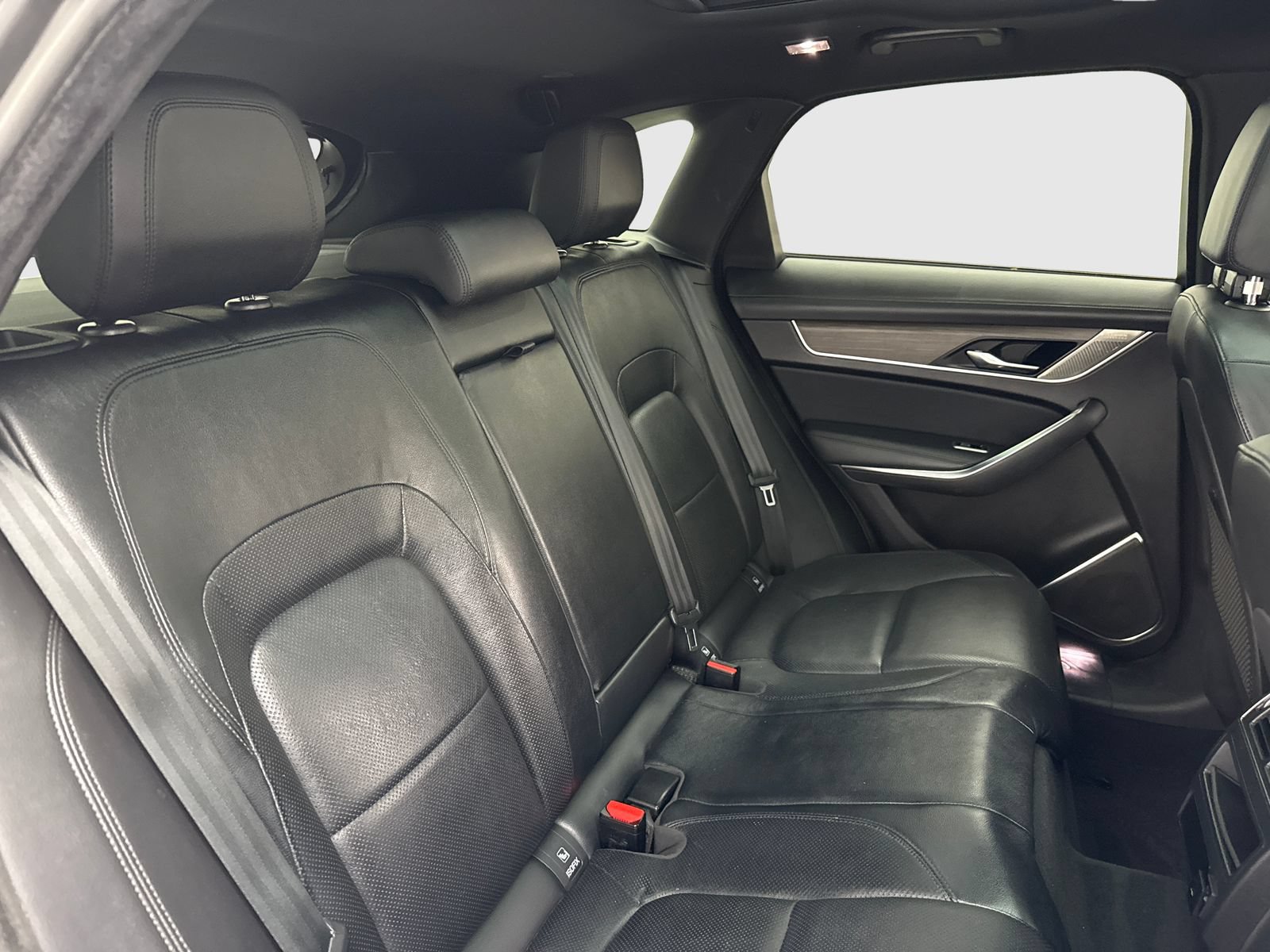 Used 2021 Jaguar F-PACE S AWD/4WD image 45