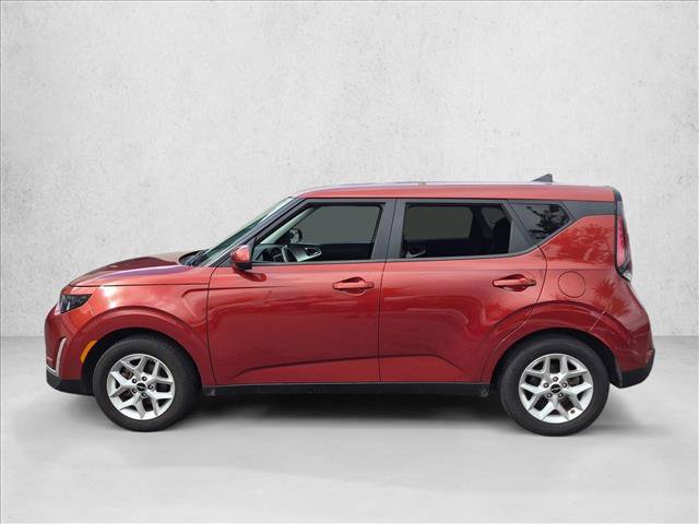 Used 2024 Kia Soul LX w/ Option Group 015 FWD image 7