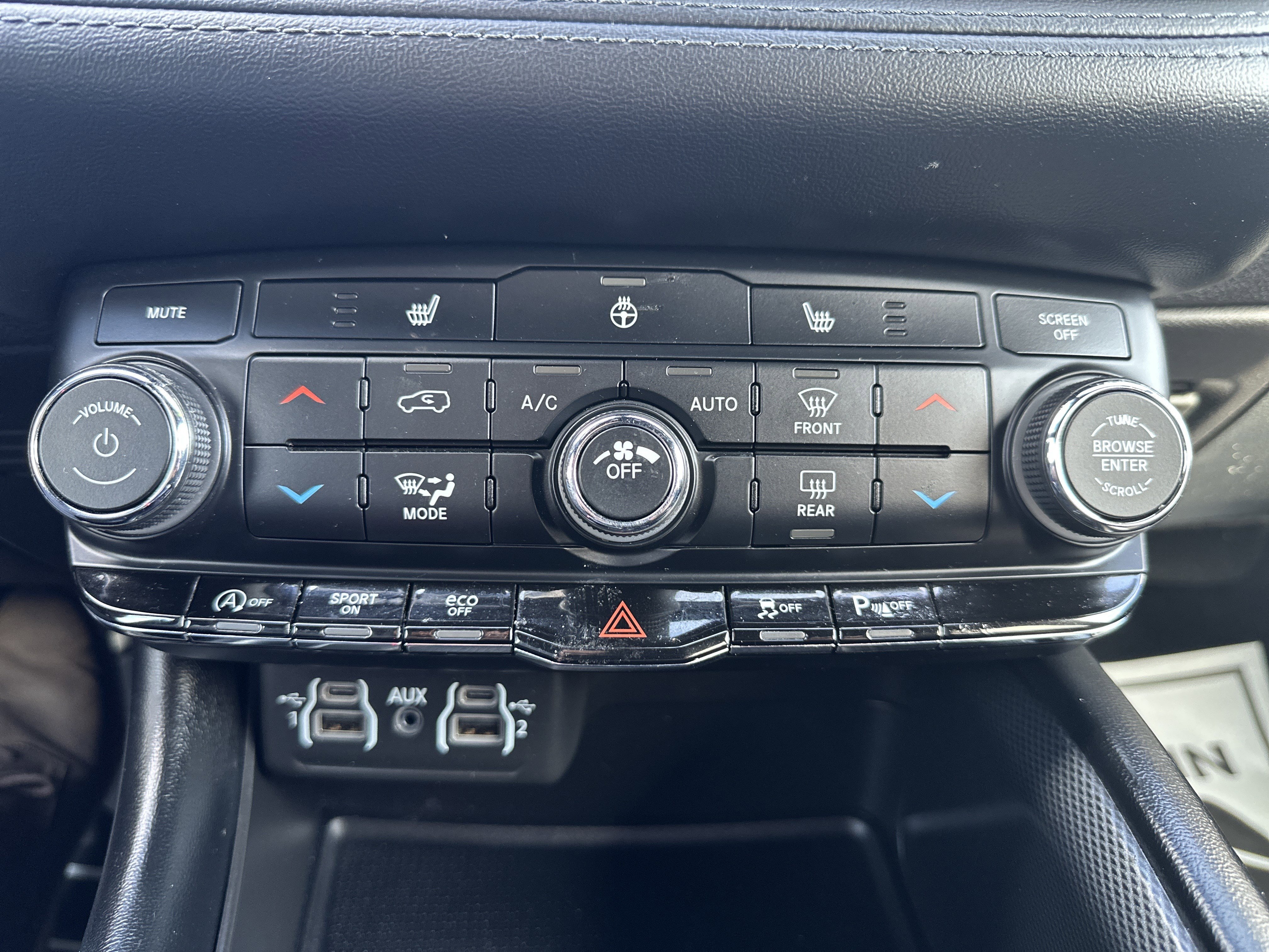 Used 2021 Dodge Durango GT image 28