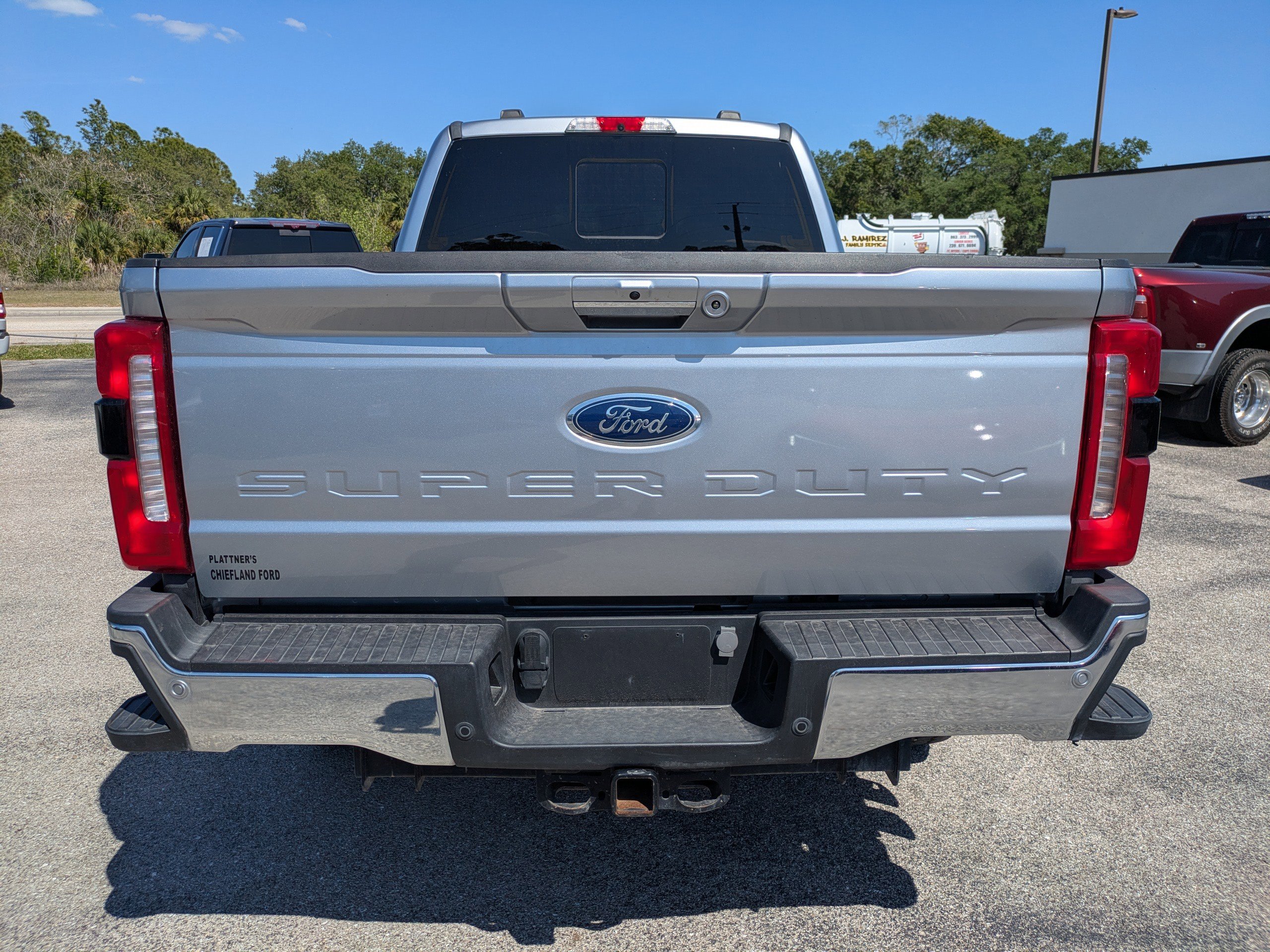 Used 2023 Ford F250 Lariat w/ Lariat Ultimate Package AWD/4WD image 18