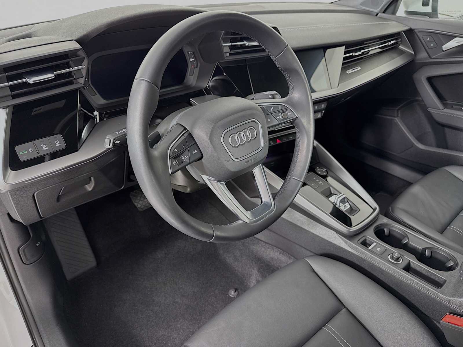 Used 2023 Audi A3 2.0T Premium Plus w/ Premium Plus Package FWD image 4