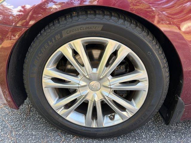 Used 2013 Hyundai Genesis 3.8 w/ Premium Pkg RWD image 36