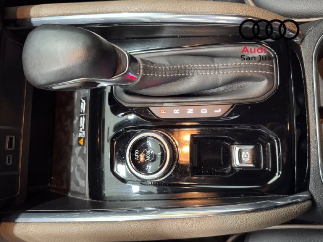 Used 2023 GMC Canyon Denali AWD/4WD image 20