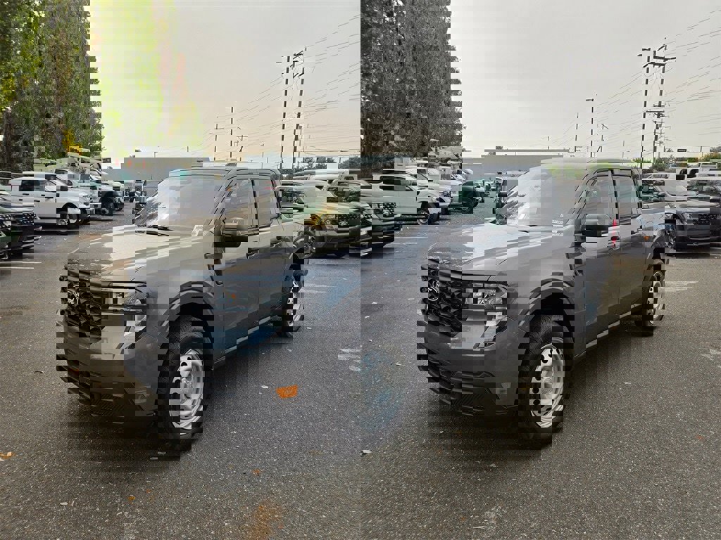 New 2025 Ford Maverick XL video 1