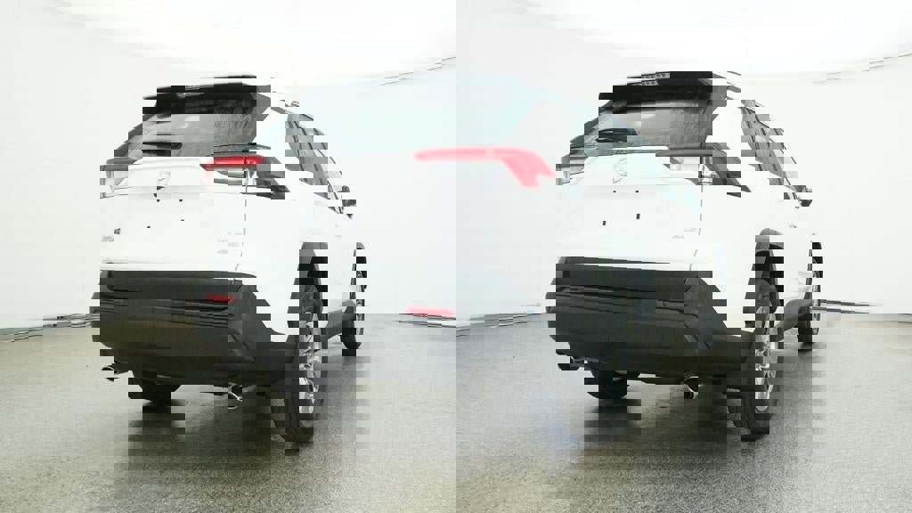 New 2025 Toyota RAV4 XLE image 32