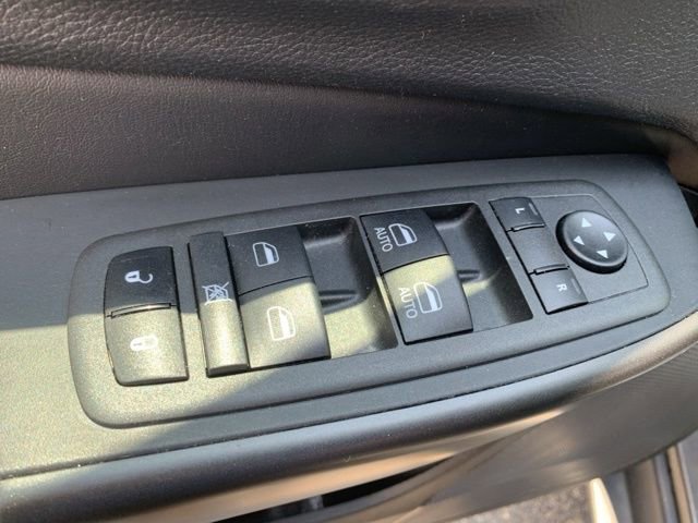 Used 2022 Jeep Cherokee Trailhawk w/ Trailer Tow Group image 25