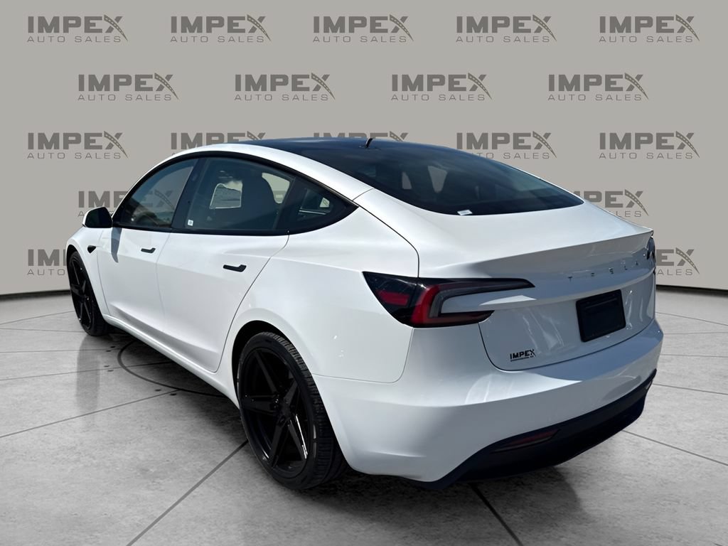 Used 2024 Tesla Model 3 Standard Range RWD image 2