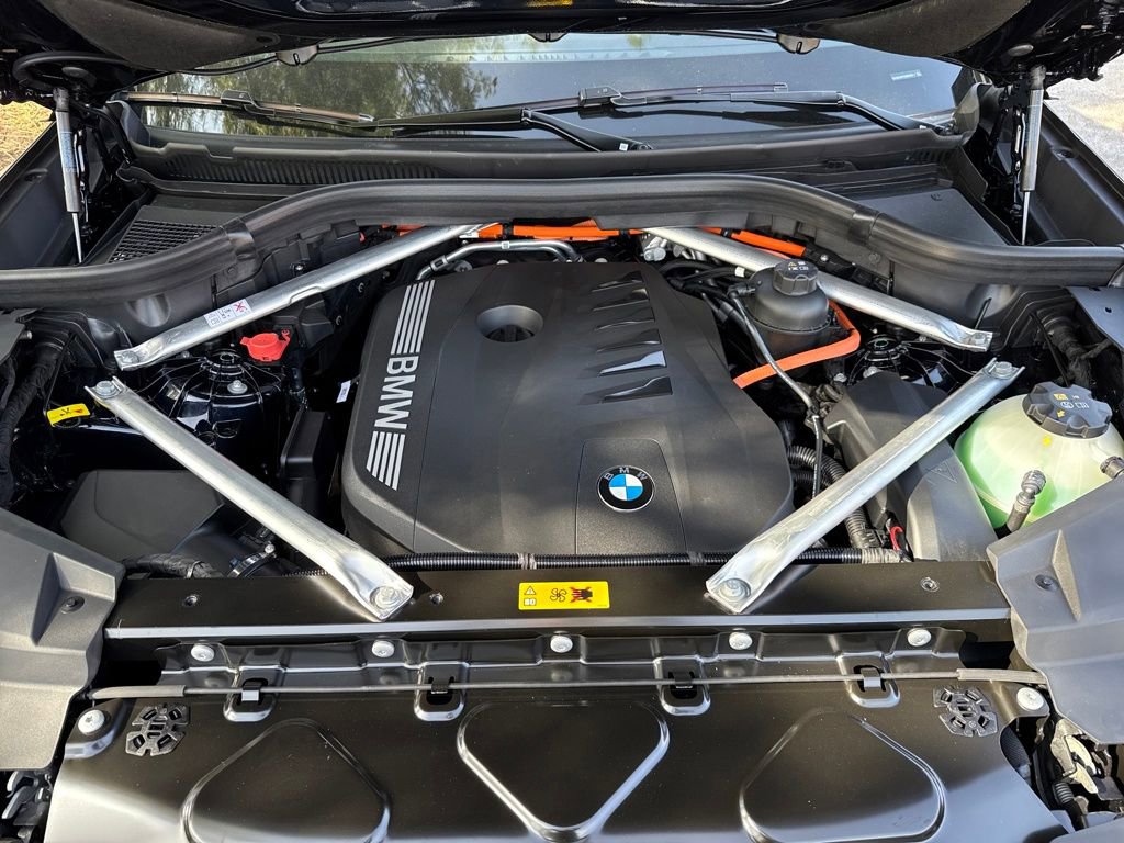 New 2026 BMW X5 xDrive50e image 29