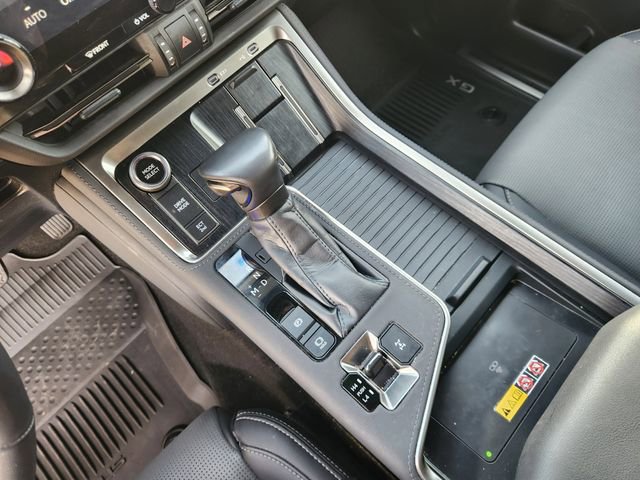 Used 2024 Lexus GX 550 550 Luxury w/ Accessory Package (Z1) image 19