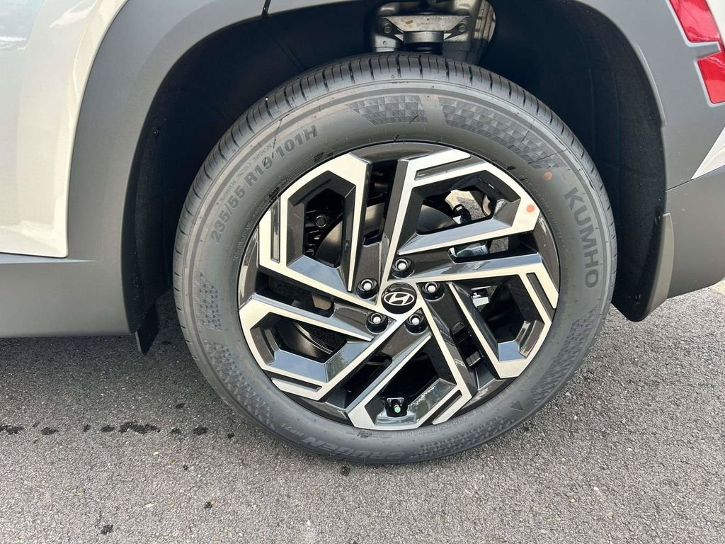 New 2026 Hyundai Tucson SEL Plus w/ Tow & Go Package FWD image 3