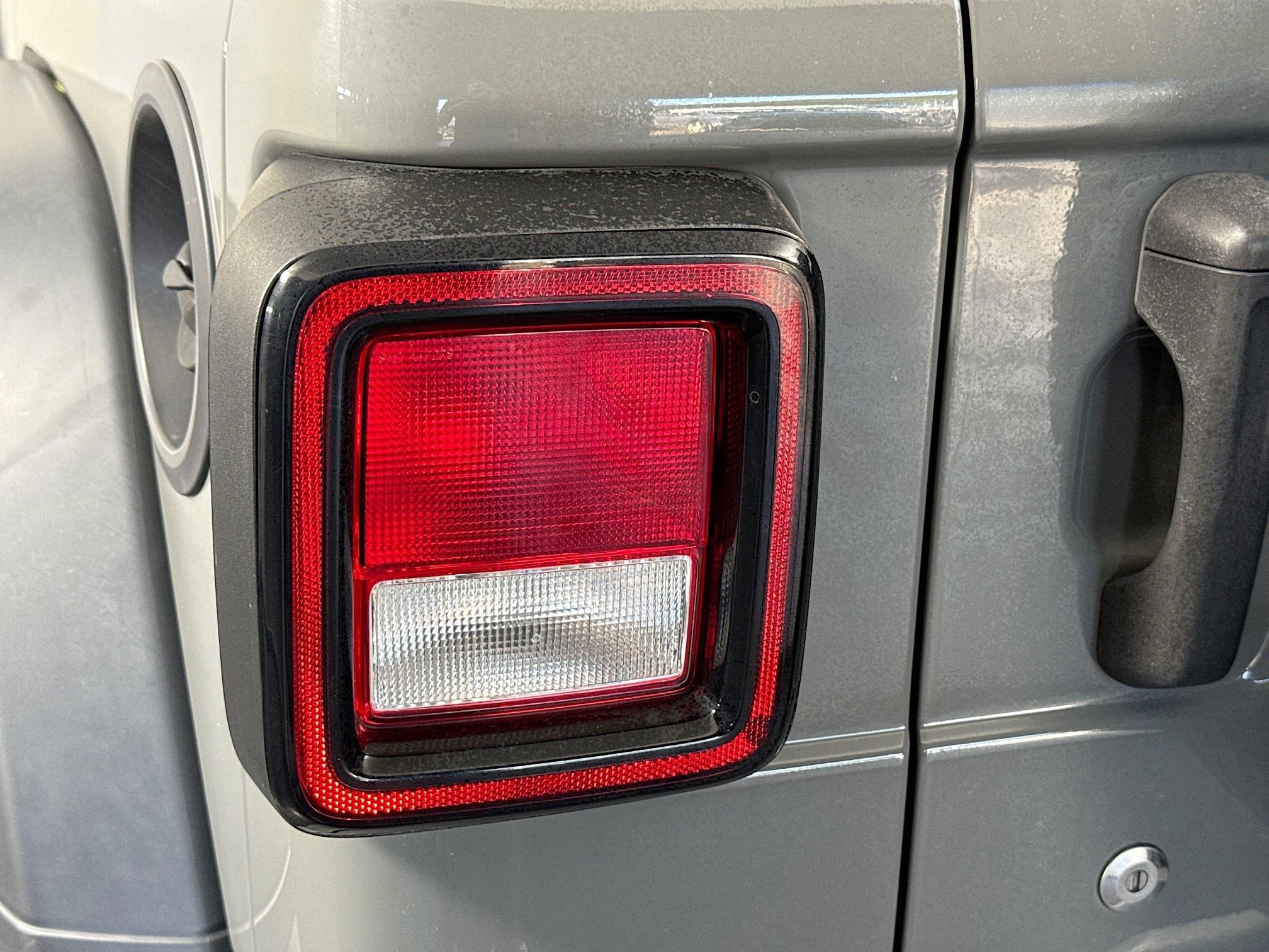 Used 2019 Jeep Wrangler Unlimited Sport S image 36