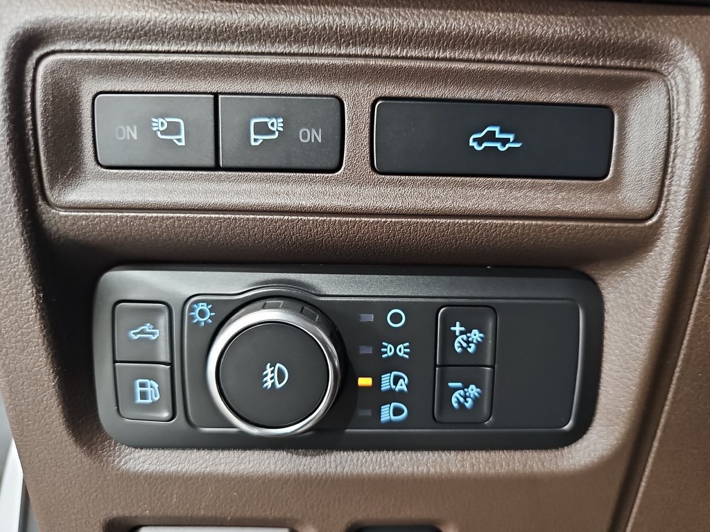 Used 2021 Ford F150 King Ranch w/ Equipment Group 601A High AWD/4WD image 27