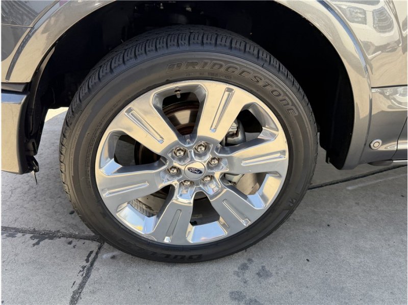 Used 2016 Ford F150 Limited RWD image 11