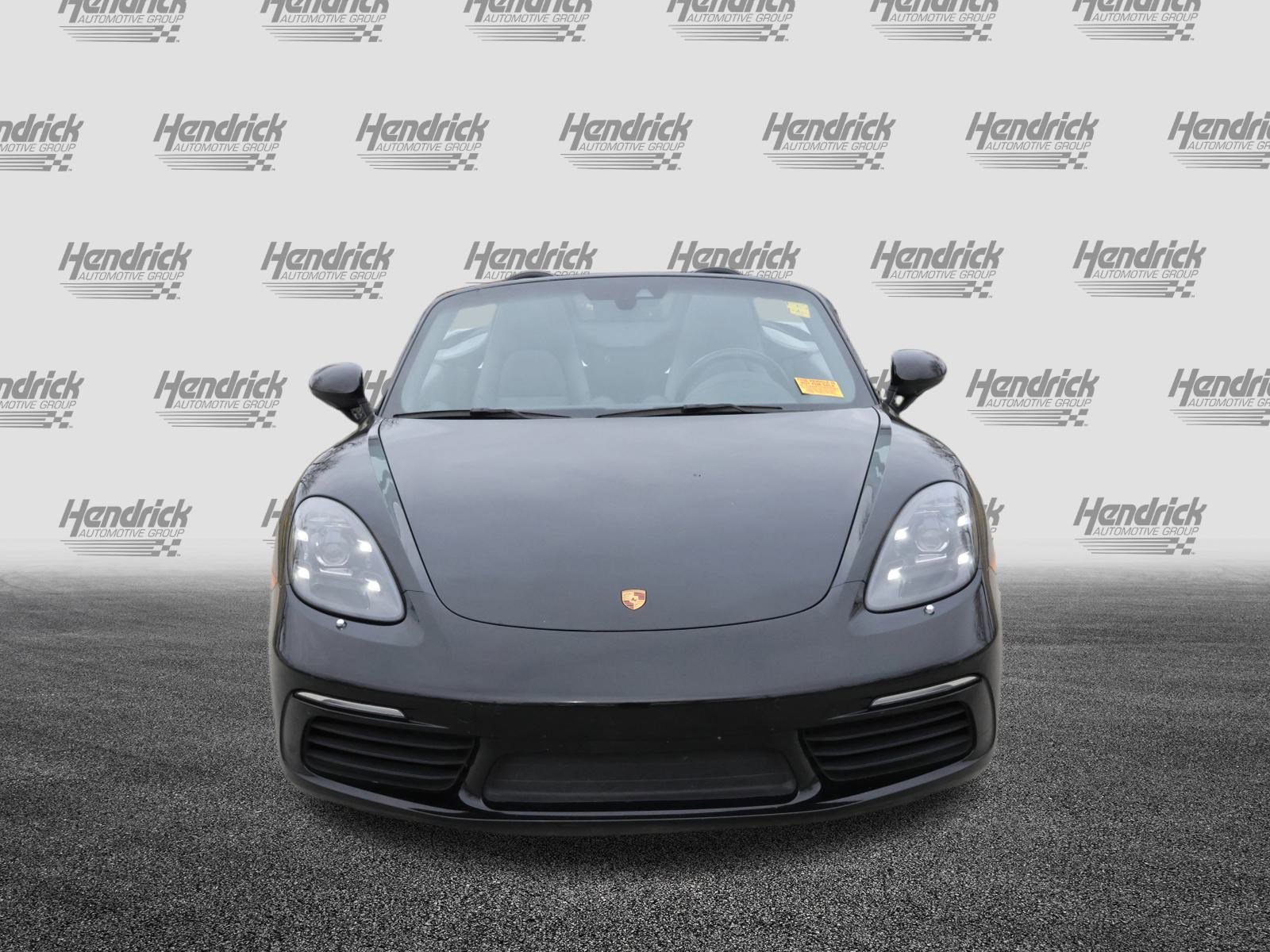 Used 2021 Porsche 718 Boxster image 3