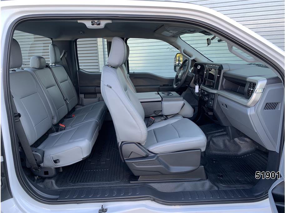 Used 2024 Ford F350 XL w/ XL Driver Assist Package RWD image 25