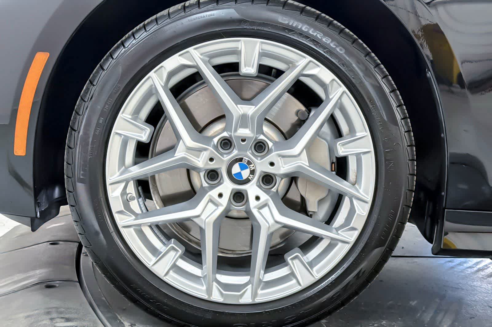 Used 2026 BMW 330i Sedan w/ Convenience Package RWD image 26